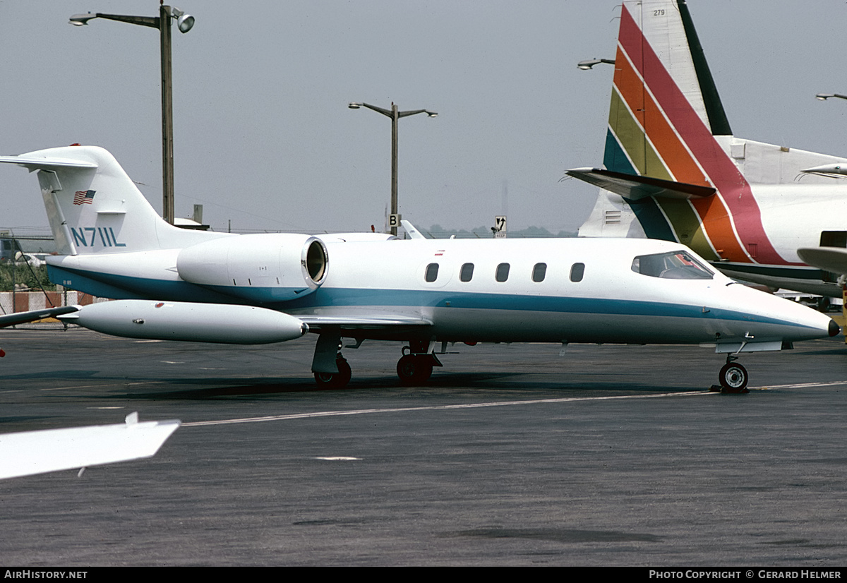 Aircraft Photo of N711L | Gates Learjet 35A | AirHistory.net #412728