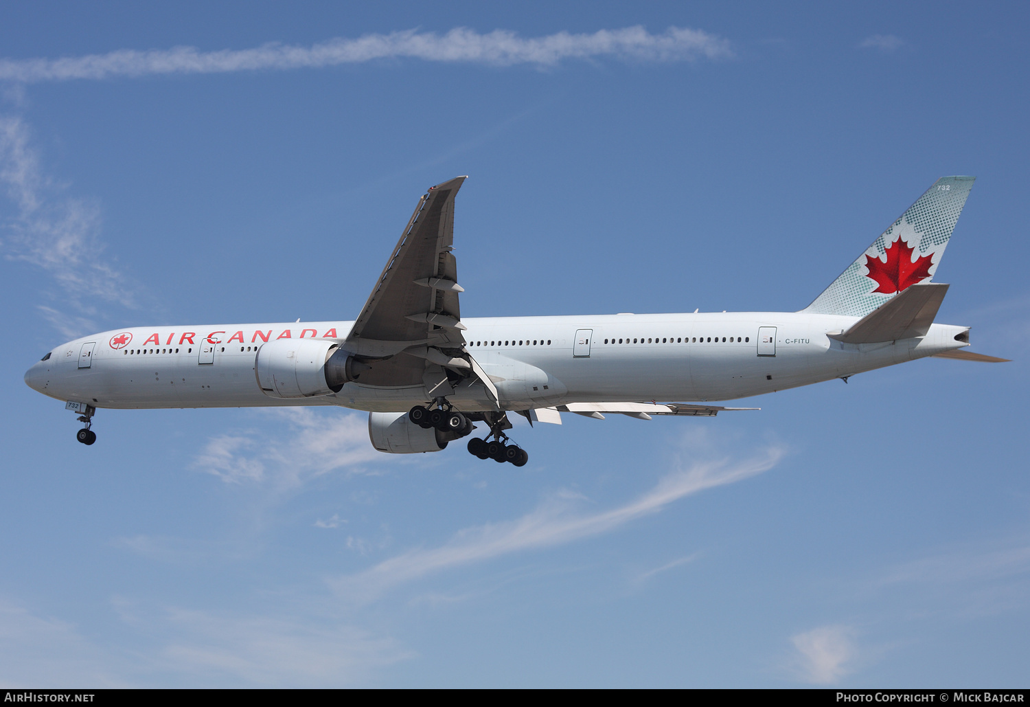 Aircraft Photo of C-FITU | Boeing 777-333/ER | Air Canada | AirHistory.net #412750