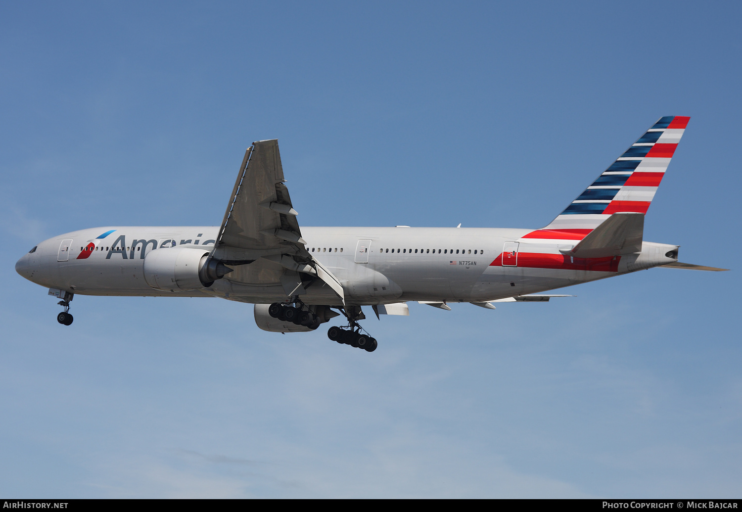 Aircraft Photo of N775AN | Boeing 777-223/ER | American Airlines | AirHistory.net #412756