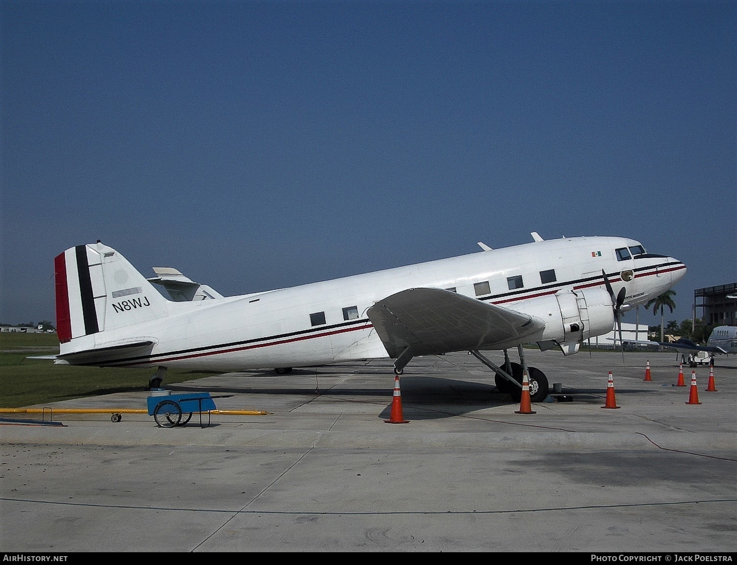 Aircraft Photo of N8WJ | Douglas C-47A Skytrain | AirHistory.net #412861