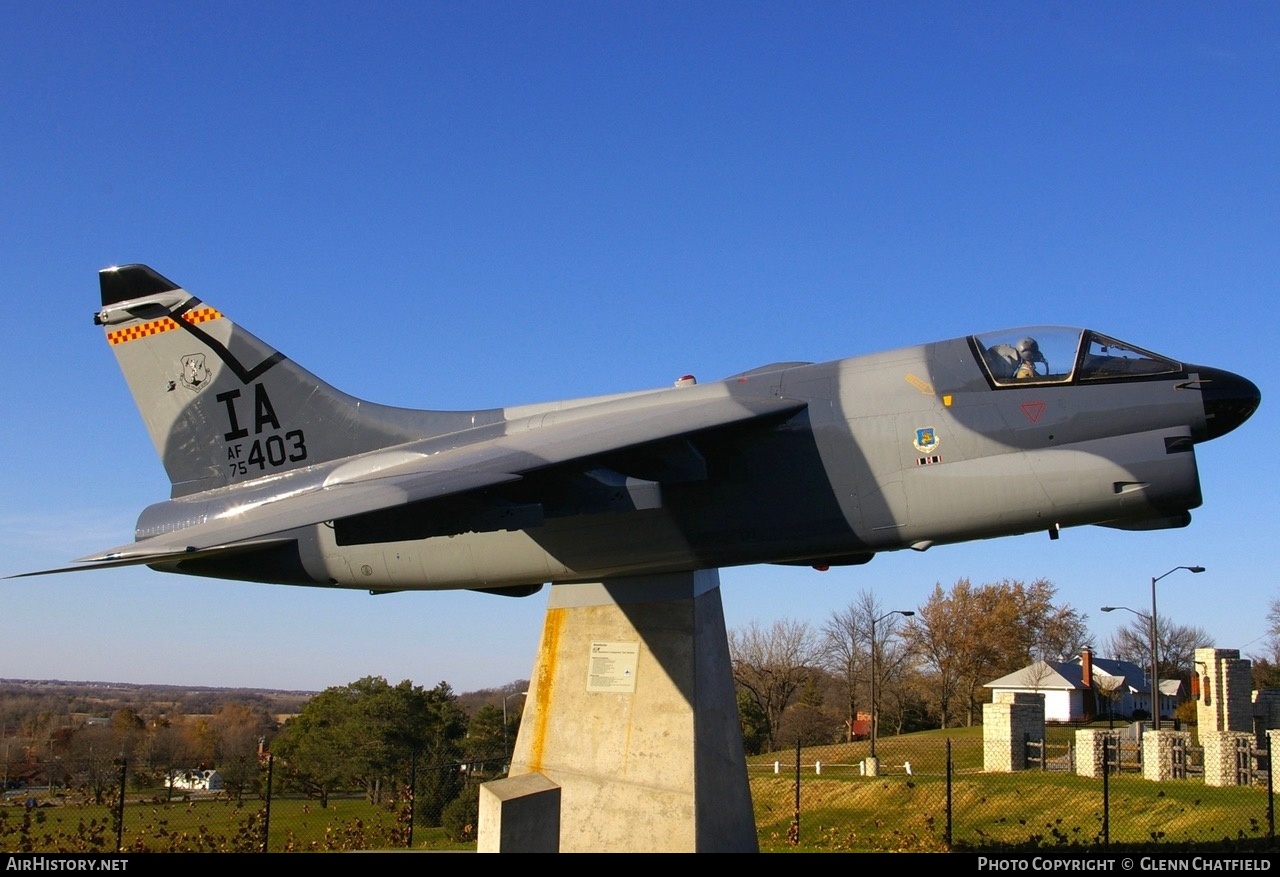 Aircraft Photo of 75-0403 / AF75-403 | Vought A-7D Corsair II | USA - Air Force | AirHistory.net #413033