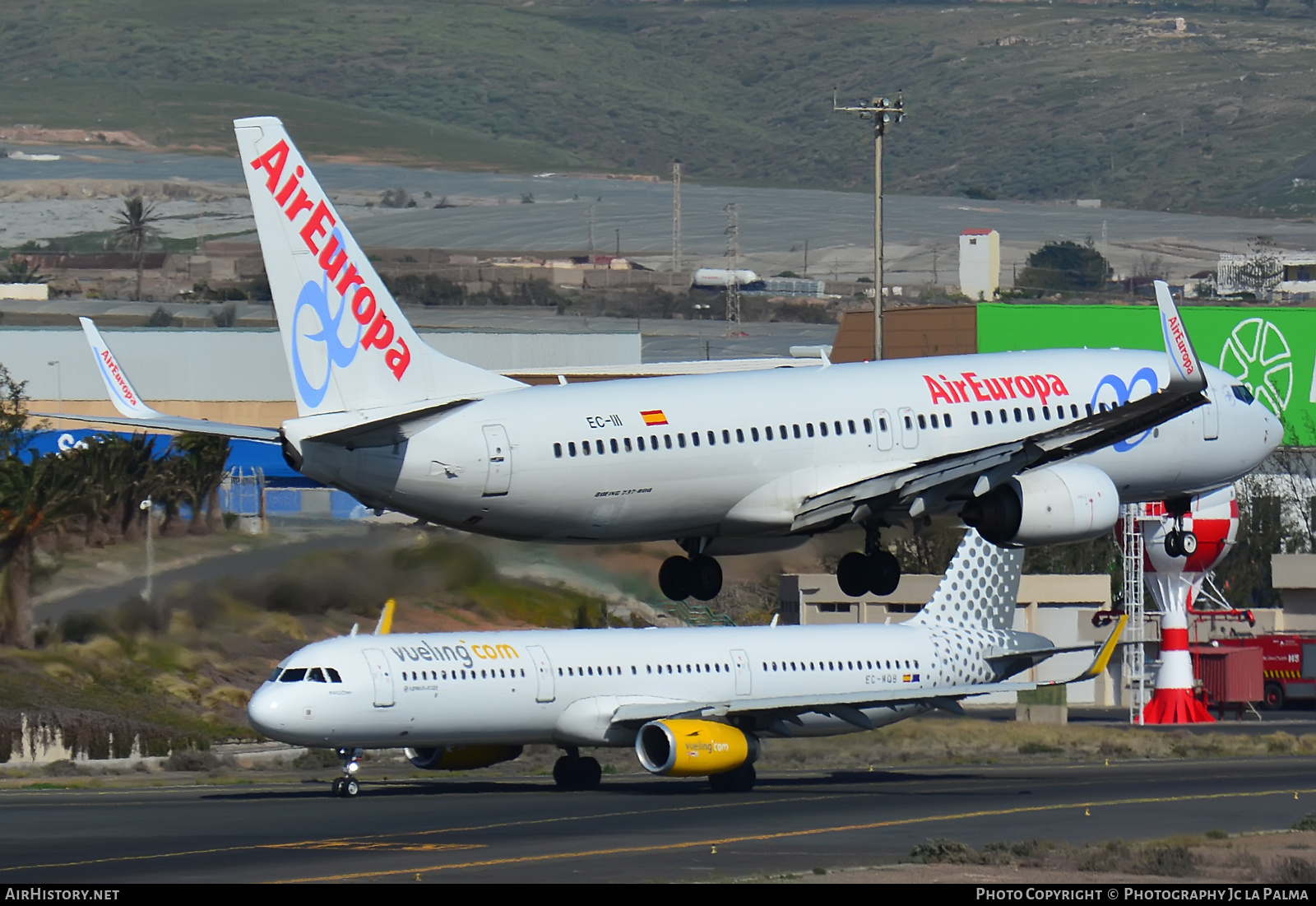 Aircraft Photo of EC-III | Boeing 737-86Q | Air Europa | AirHistory.net #413070