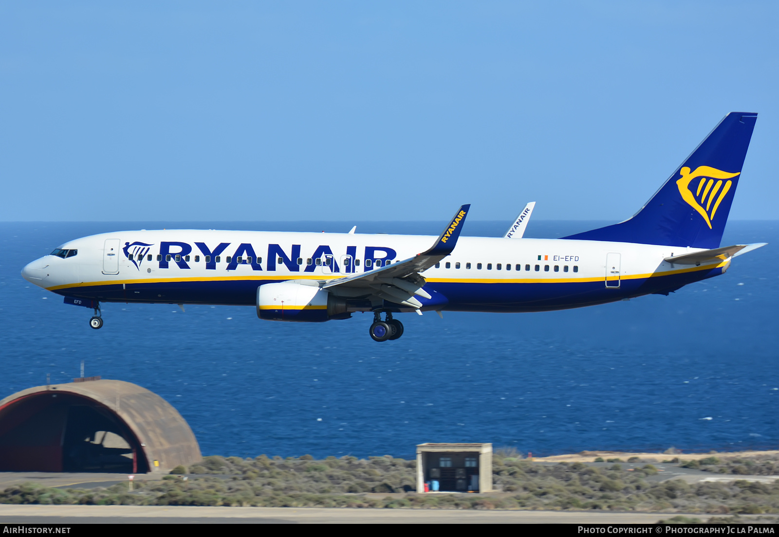 Aircraft Photo of EI-EFD | Boeing 737-8AS | Ryanair | AirHistory.net #413078
