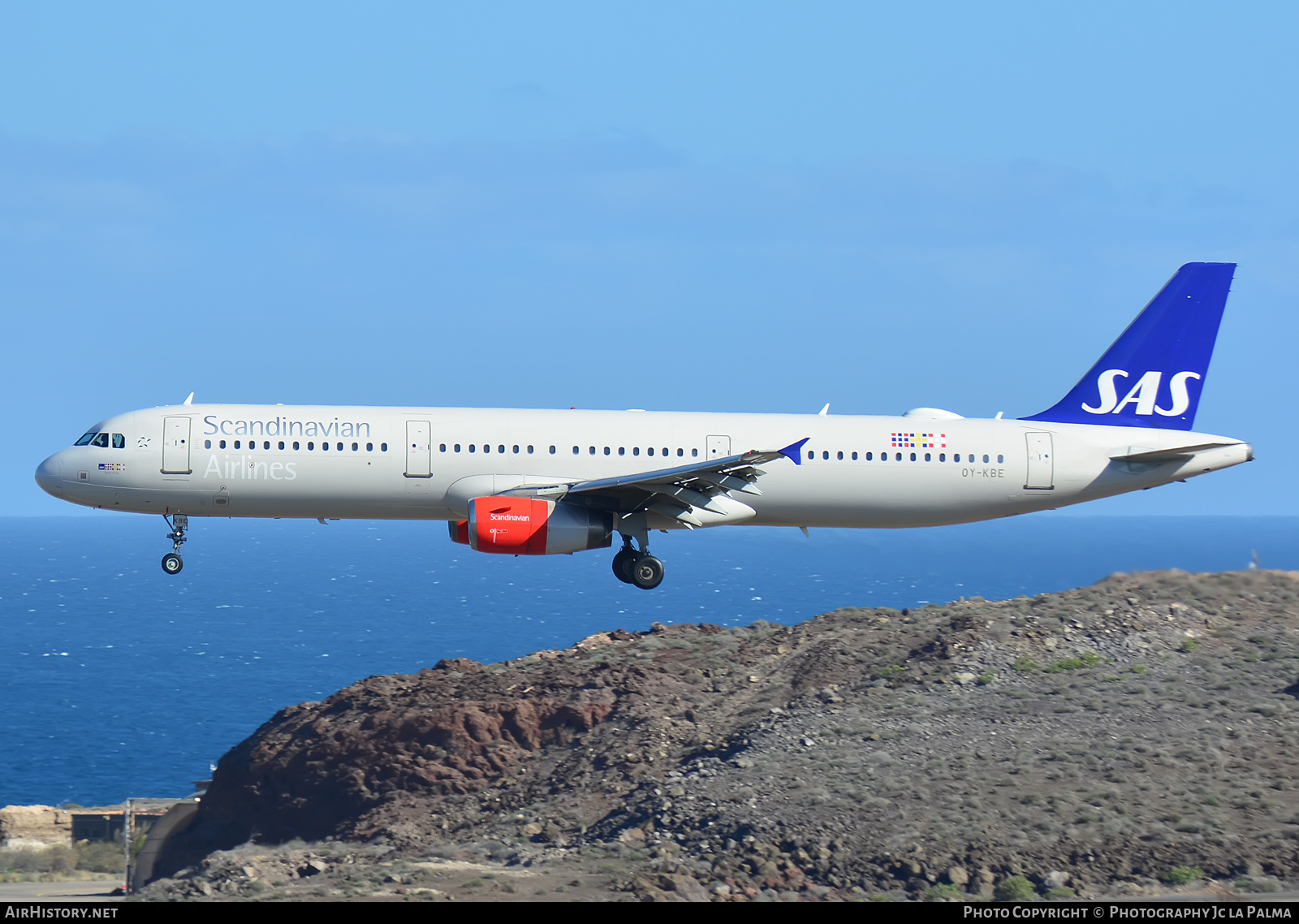 Aircraft Photo of OY-KBE | Airbus A321-232 | Scandinavian Airlines - SAS | AirHistory.net #413079
