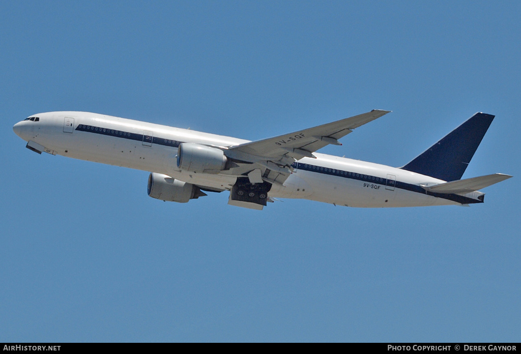 Aircraft Photo of 9V-SQF | Boeing 777-212/ER | Singapore Airlines | AirHistory.net #413100