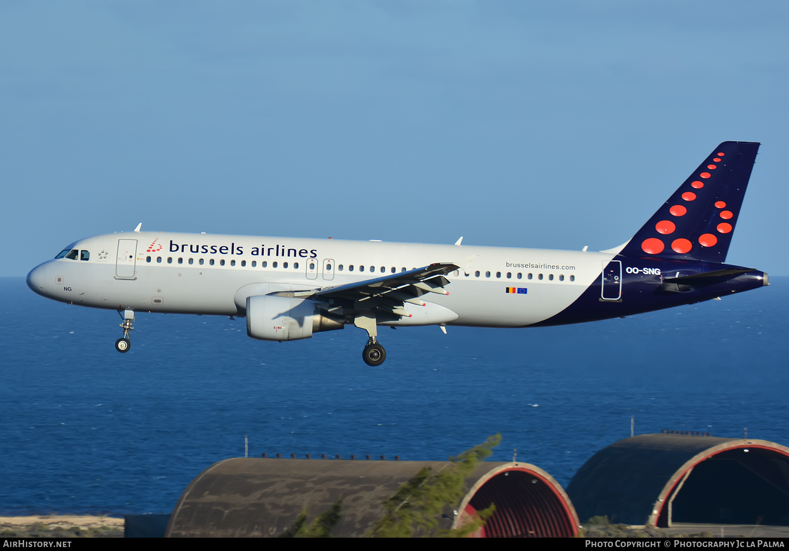 Aircraft Photo of OO-SNG | Airbus A320-214 | Brussels Airlines | AirHistory.net #413146
