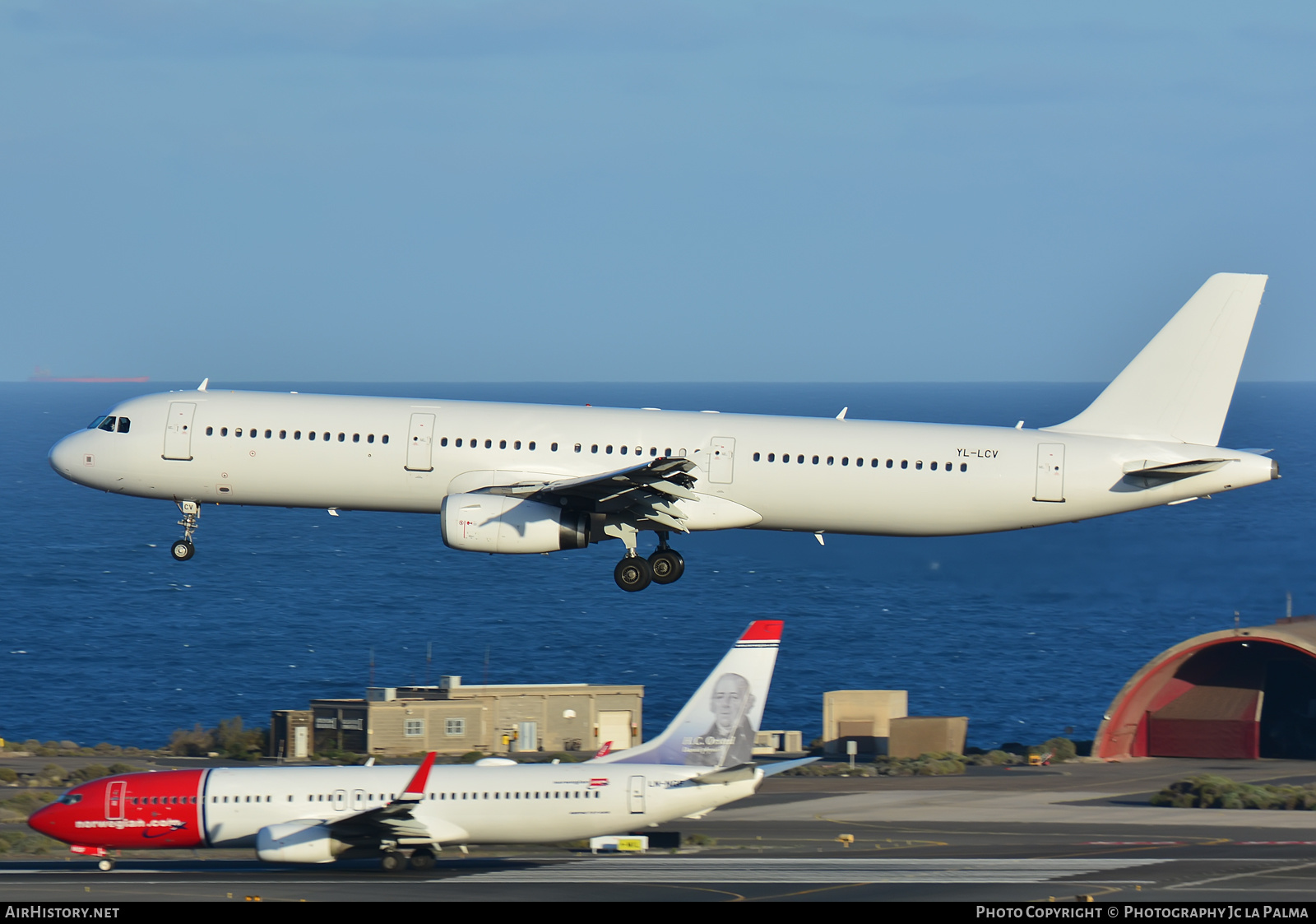 Aircraft Photo of YL-LCV | Airbus A321-231 | AirHistory.net #413148