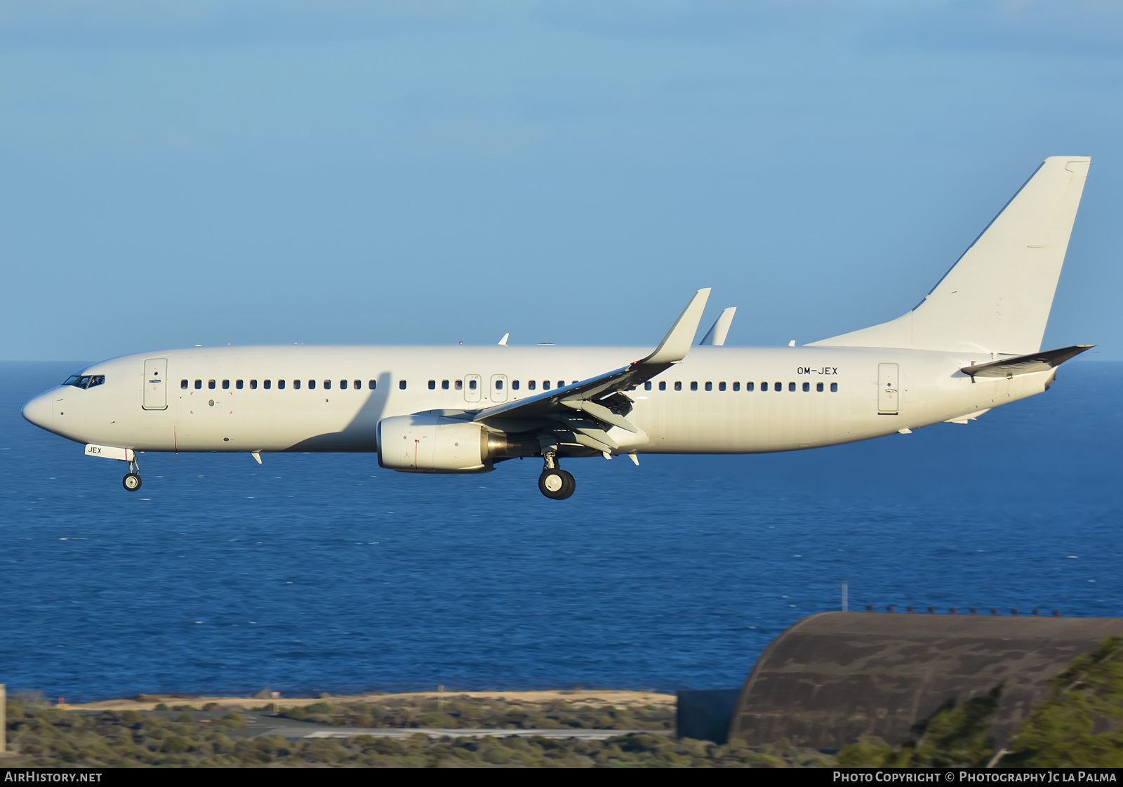 Aircraft Photo of OM-JEX | Boeing 737-8AS | AirHistory.net #413149