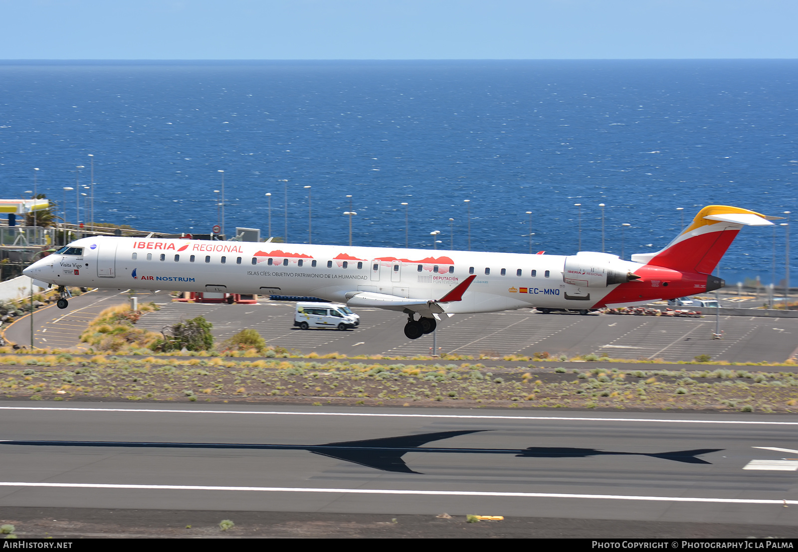 Aircraft Photo of EC-MNQ | Bombardier CRJ-1000EE (CL-600-2E25) | Iberia Regional | AirHistory.net #413151