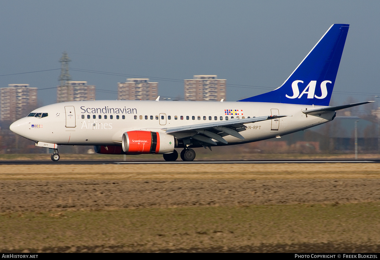 Aircraft Photo of LN-RPT | Boeing 737-683 | Scandinavian Airlines - SAS | AirHistory.net #413161