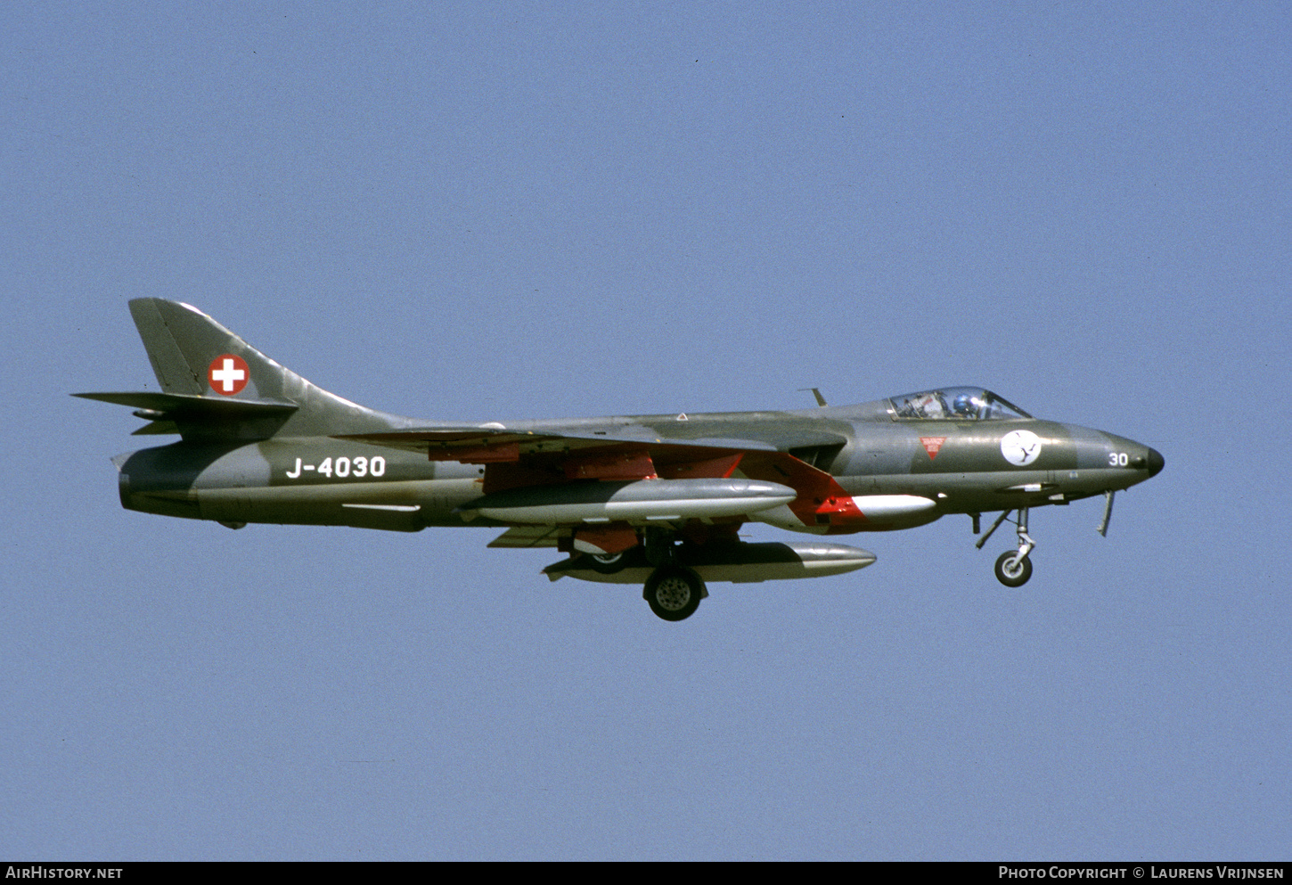 Aircraft Photo of J-4030 | Hawker Hunter F58 | Switzerland - Air Force | AirHistory.net #413215