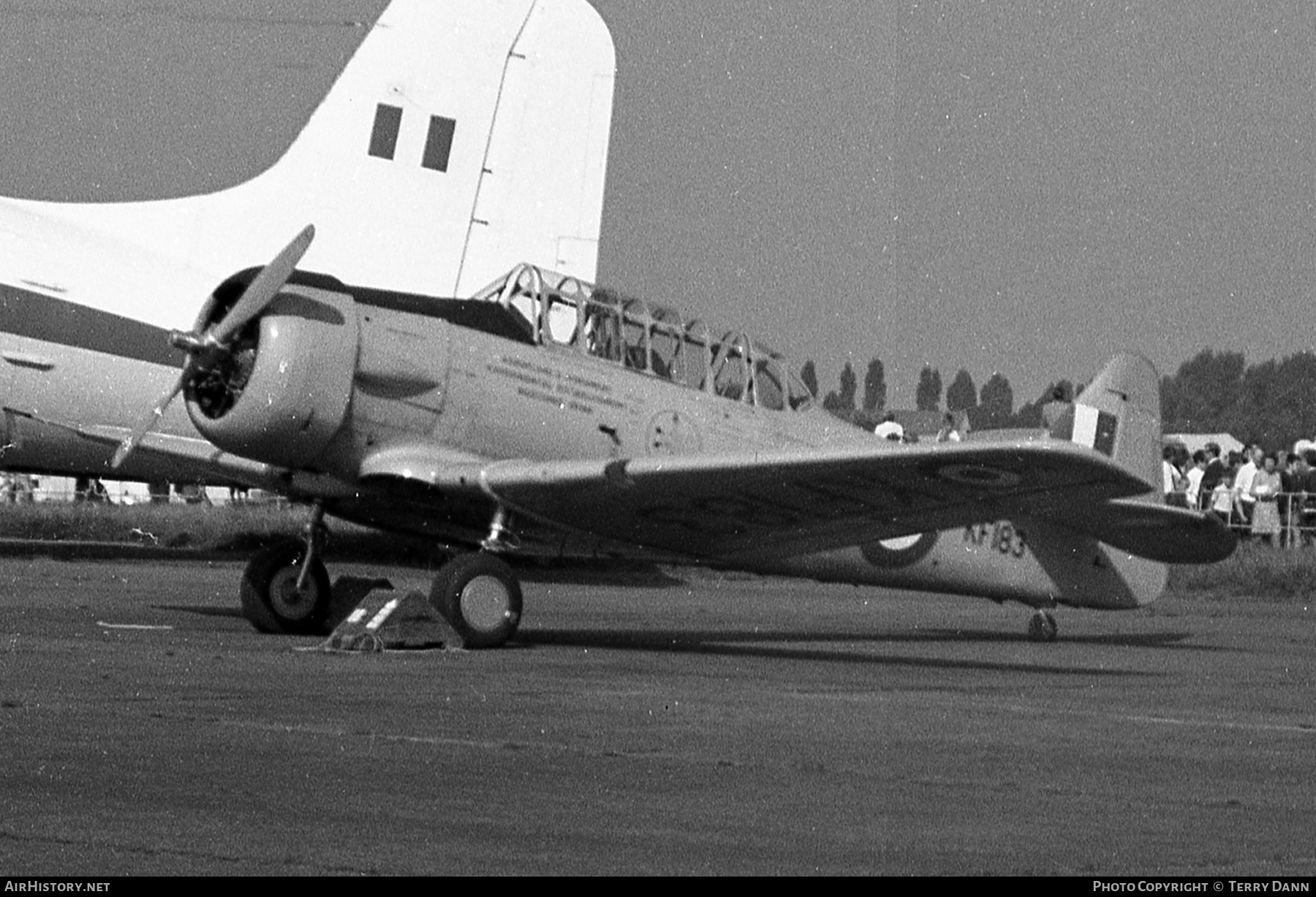 Aircraft Photo of KF183 | North American AT-16 Harvard IIB | UK - Air Force | AirHistory.net #413238