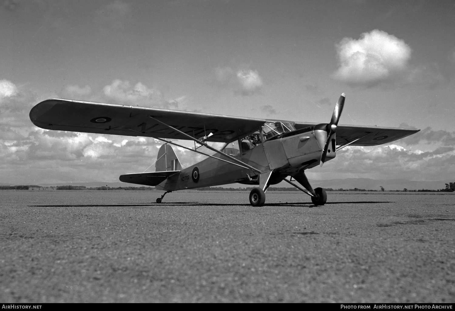 Aircraft Photo of NZ1702 | Auster J-5 Adventurer | New Zealand - Air Force | AirHistory.net #413282