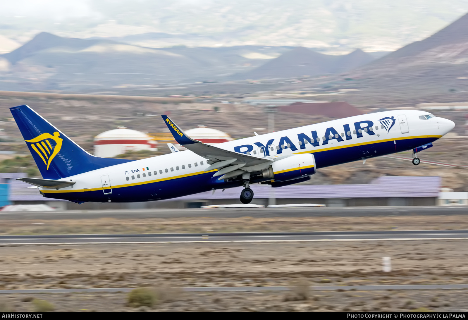 Aircraft Photo of EI-ENN | Boeing 737-8AS | AirHistory.net #413317