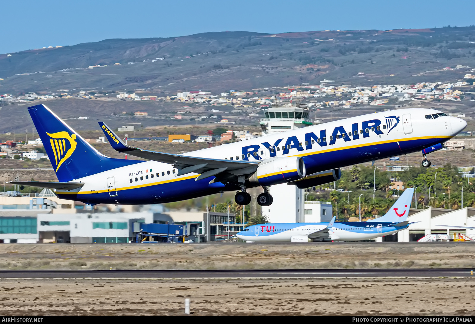 Aircraft Photo of EI-EPC | Boeing 737-8AS | Ryanair | AirHistory.net #413325