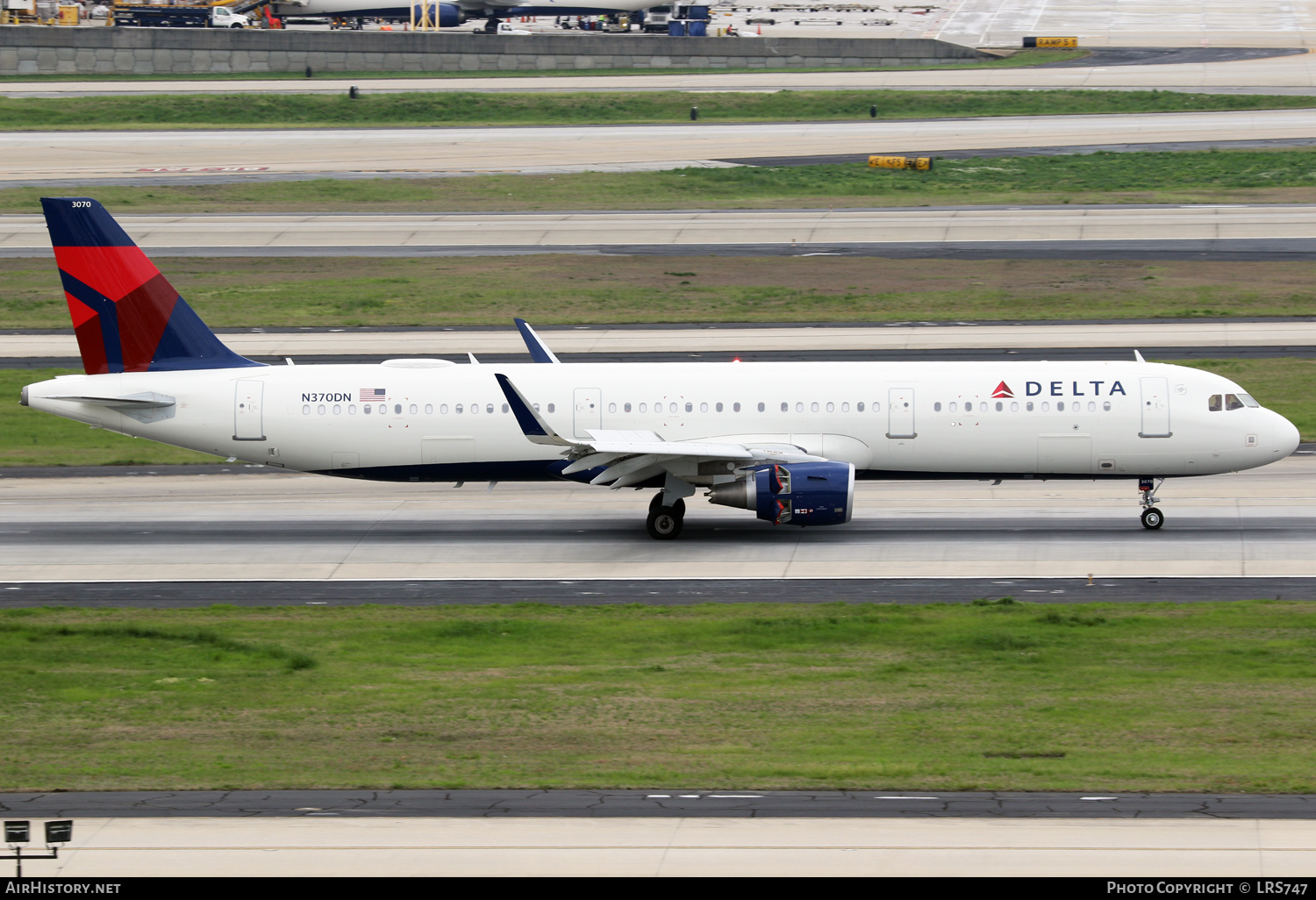 Aircraft Photo of N370DN | Airbus A321-211 | Delta Air Lines | AirHistory.net #413359