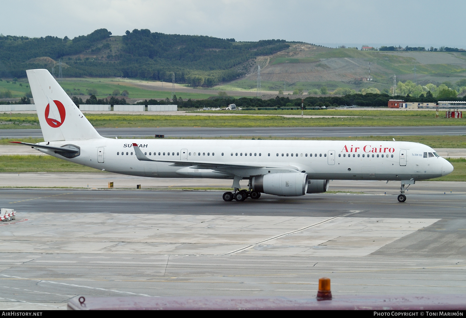 Aircraft Photo of SU-EAH | Tupolev Tu-204-120C | Air Cairo | AirHistory.net #413372