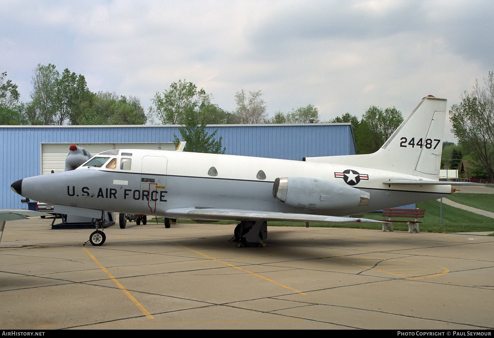 Aircraft Photo of 62-4487 / 24487 | North American CT-39A | USA - Air Force | AirHistory.net #413408