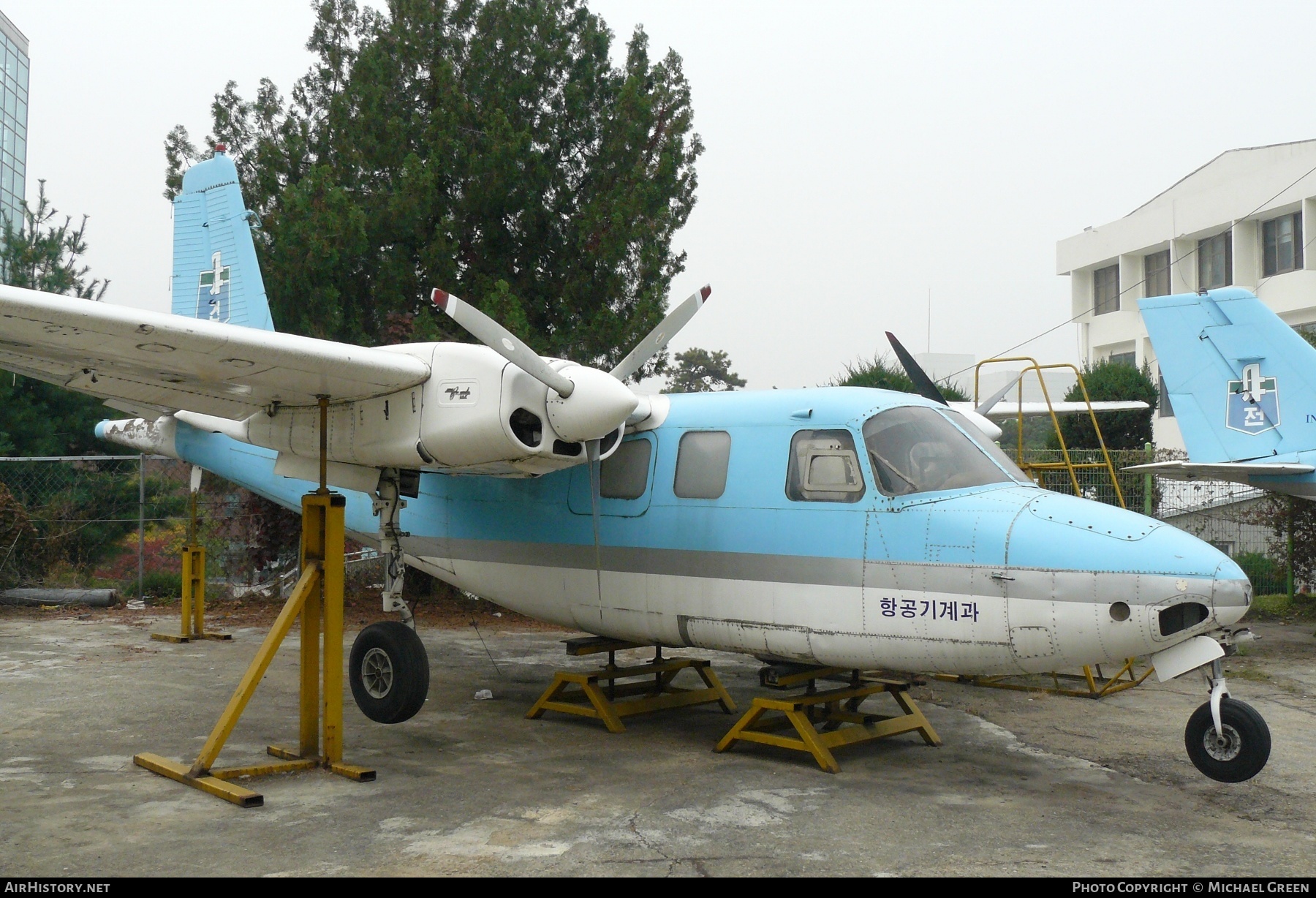 Aircraft Photo of HL2017 | Aero Commander 680F Commander | AirHistory.net #413824