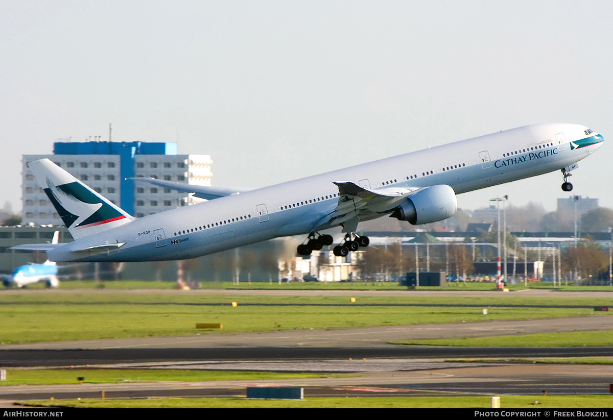 Aircraft Photo of B-KQP | Boeing 777-367/ER | Cathay Pacific Airways | AirHistory.net #413903