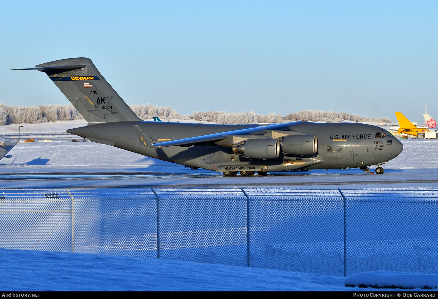 Aircraft Photo of 00-0174 / 00174 | Boeing C-17A Globemaster III | USA - Air Force | AirHistory.net #413905