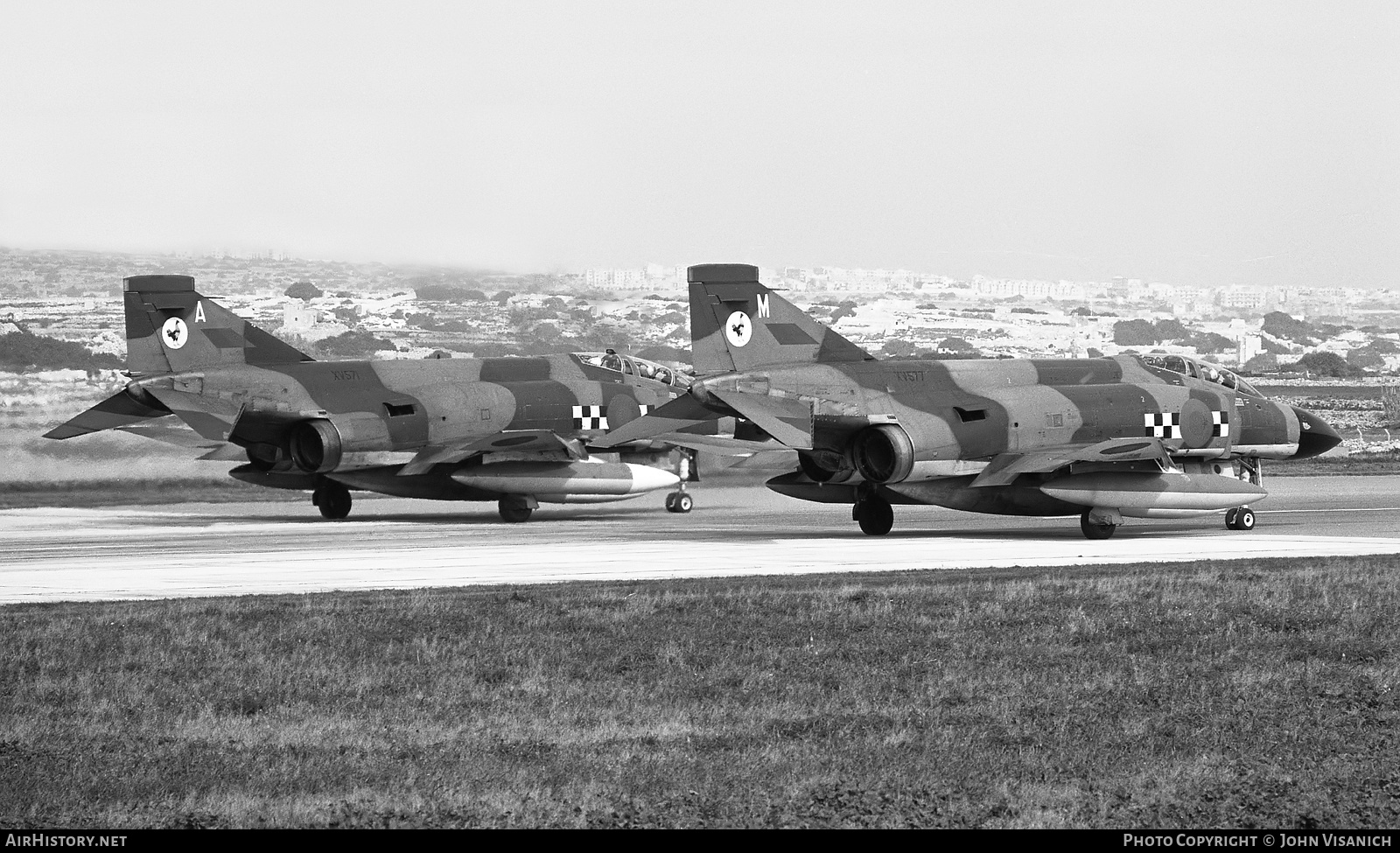 Aircraft Photo of XV577 | McDonnell Douglas F-4K Phantom FG1 | UK - Air Force | AirHistory.net #413990