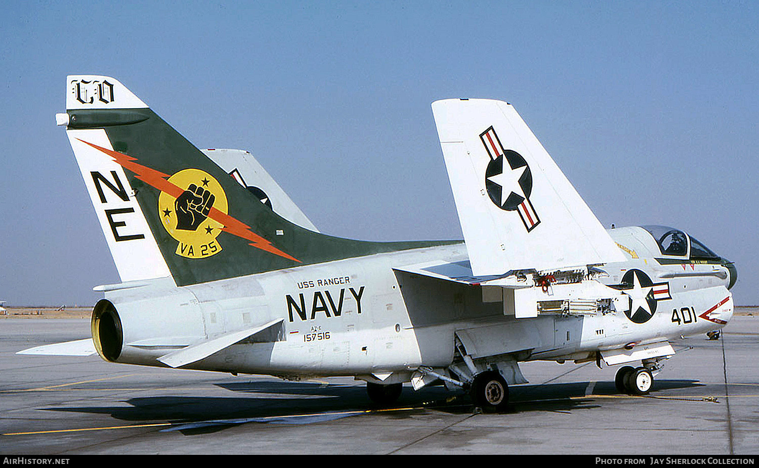 Aircraft Photo of 157516 | LTV A-7E Corsair II | USA - Navy | AirHistory.net #414112