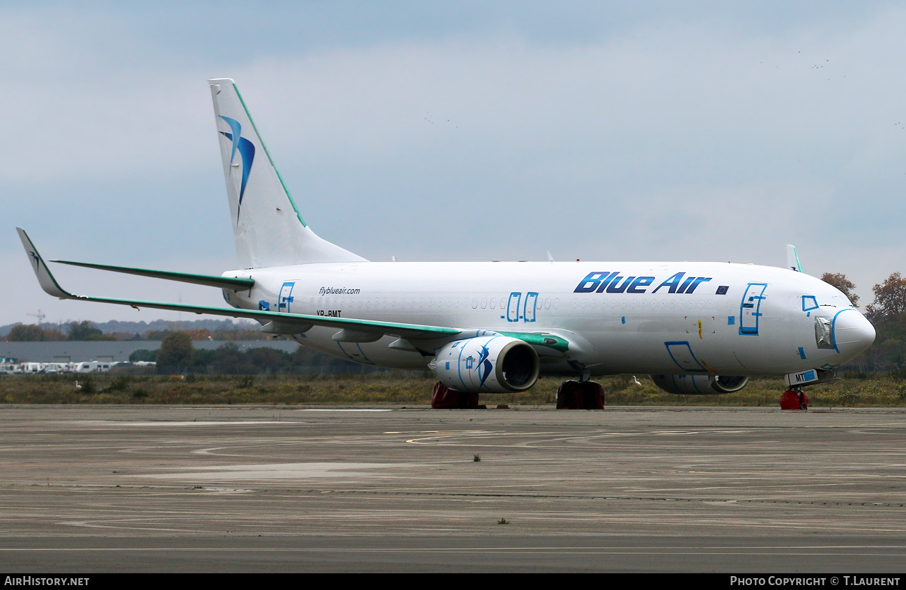 Aircraft Photo of YR-BMT | Boeing 737-808 | Blue Air | AirHistory.net #414133