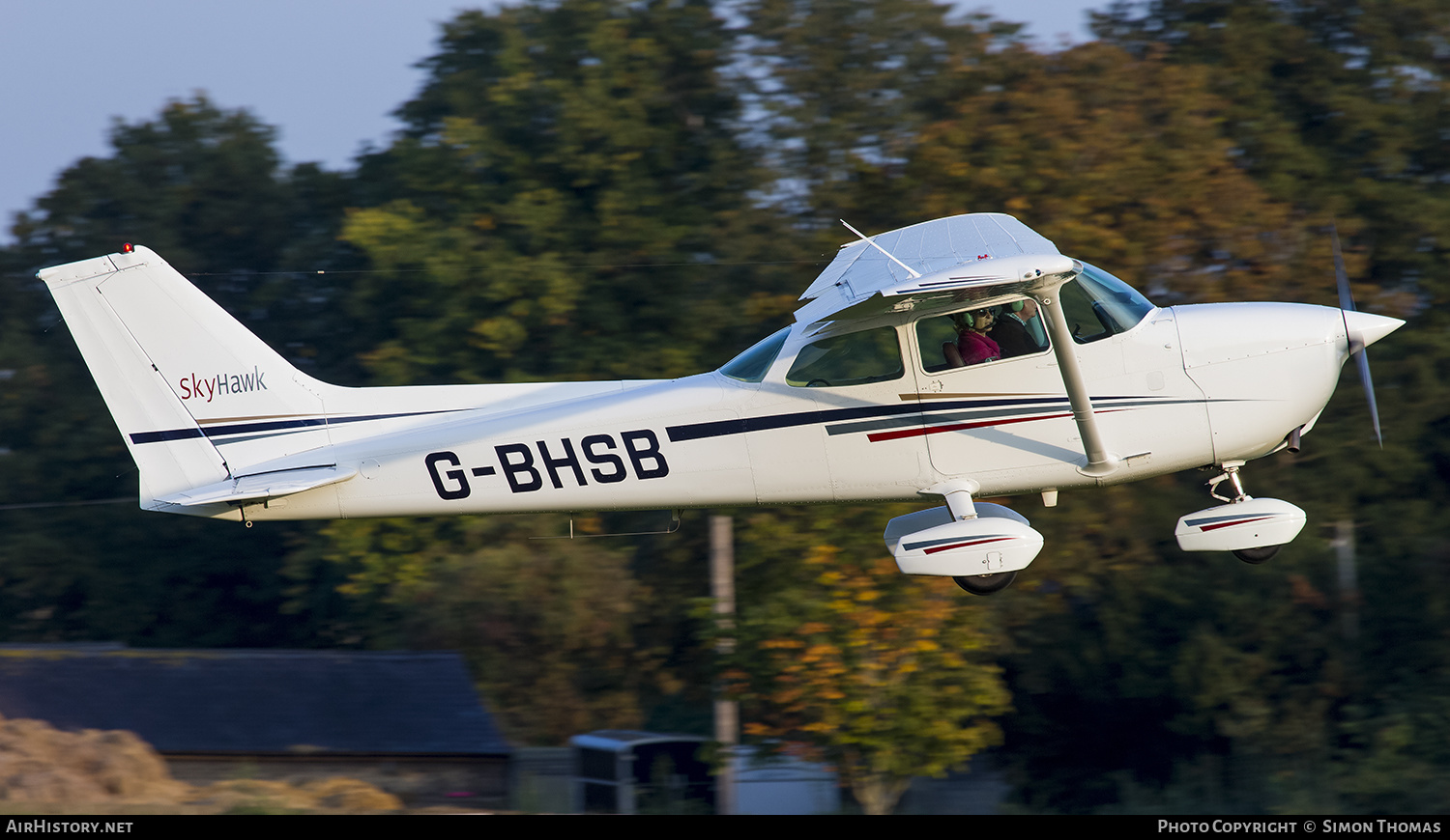 Aircraft Photo of G-BHSB | Cessna 172N Skyhawk 100 II | AirHistory.net #414154