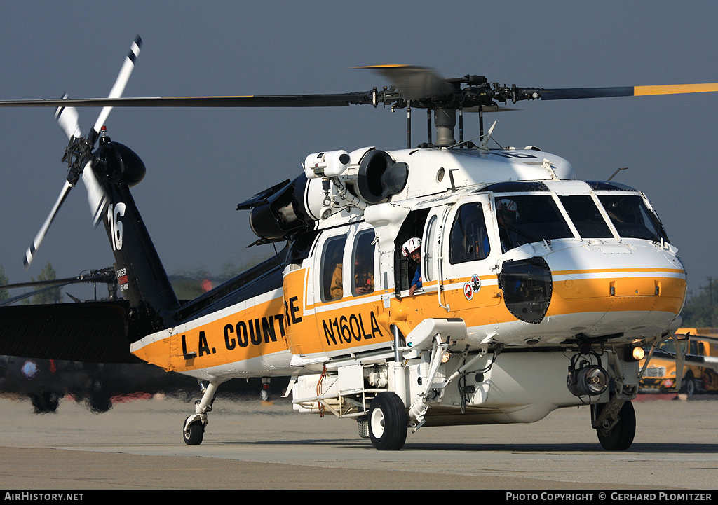 Aircraft Photo of N160LA | Sikorsky S-70A Firehawk | Los Angeles County Fire Department | AirHistory.net #414365