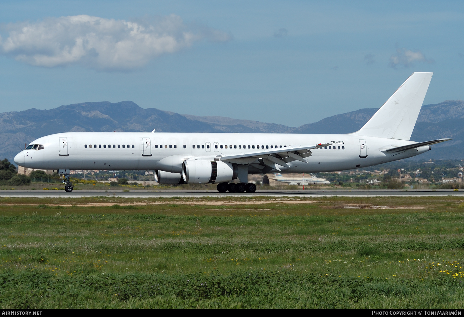 Aircraft Photo of TF-FIR | Boeing 757-256 | Icelandair | AirHistory.net #414394