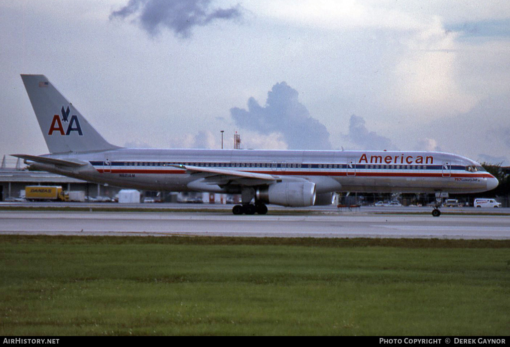 Aircraft Photo of N621AM | Boeing 757-223 | American Airlines | AirHistory.net #414459
