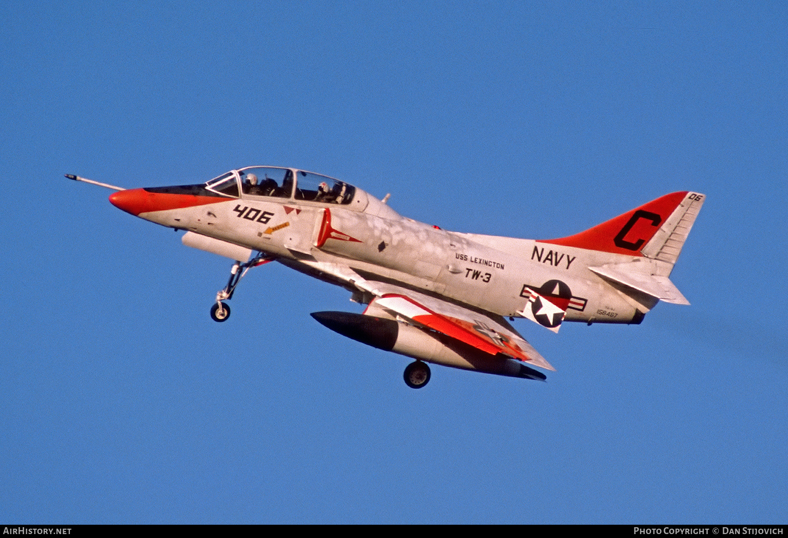 Aircraft Photo of 158487 | McDonnell Douglas TA-4J Skyhawk | USA - Navy | AirHistory.net #414476