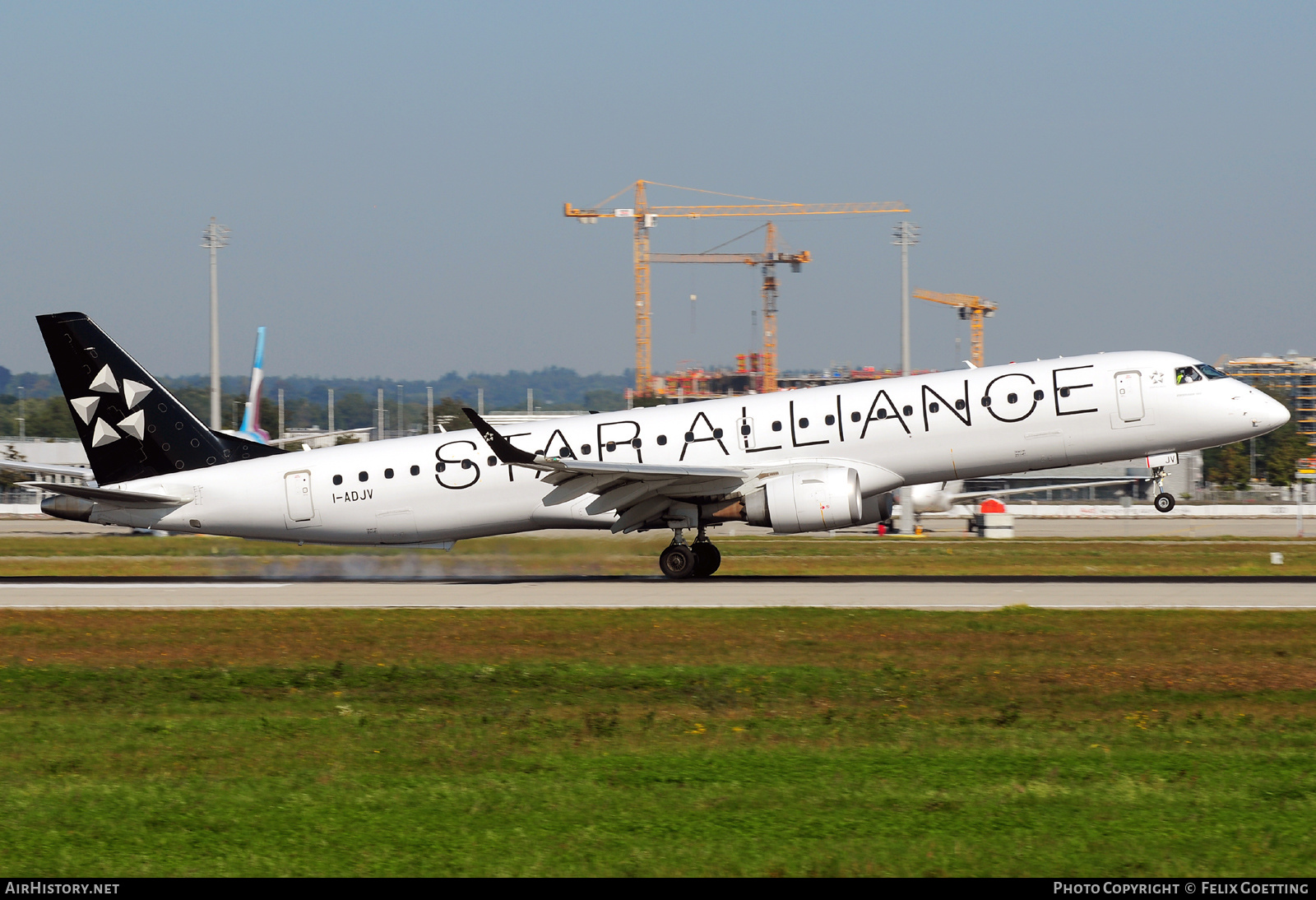 Aircraft Photo of I-ADJV | Embraer 195LR (ERJ-190-200LR) | Air Dolomiti | AirHistory.net #414503