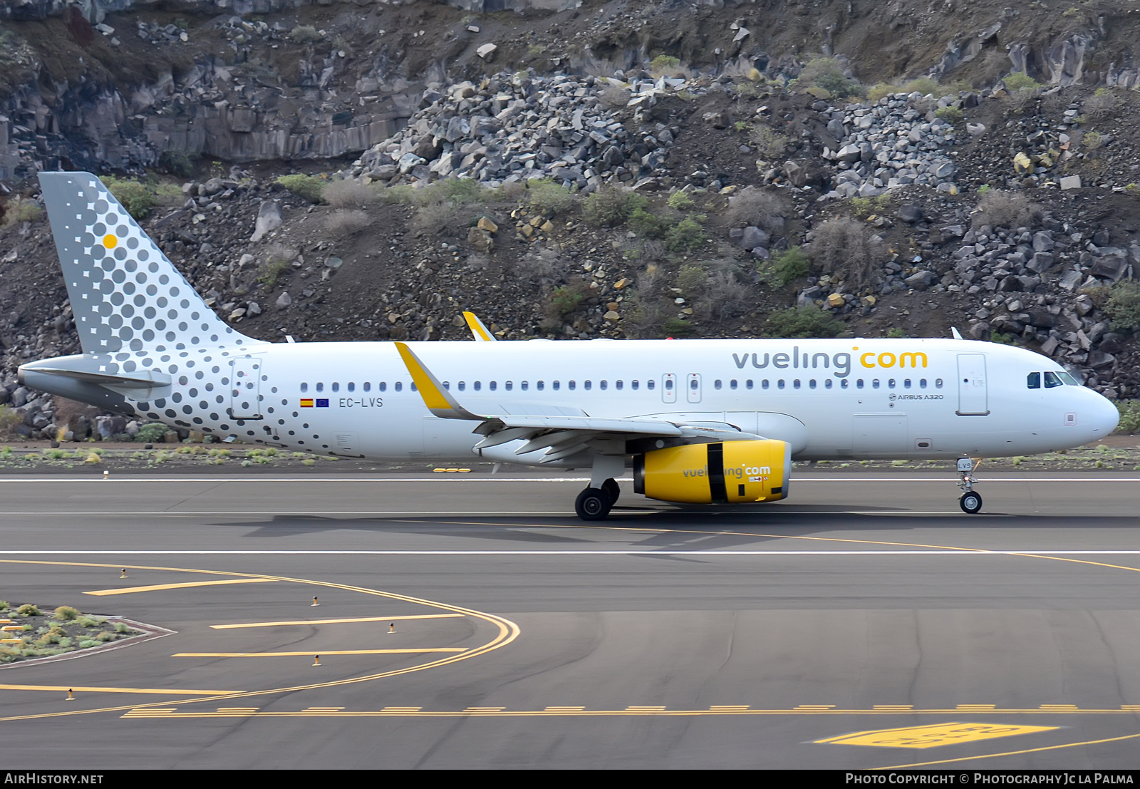 Aircraft Photo of EC-LVS | Airbus A320-232 | Vueling Airlines | AirHistory.net #414556