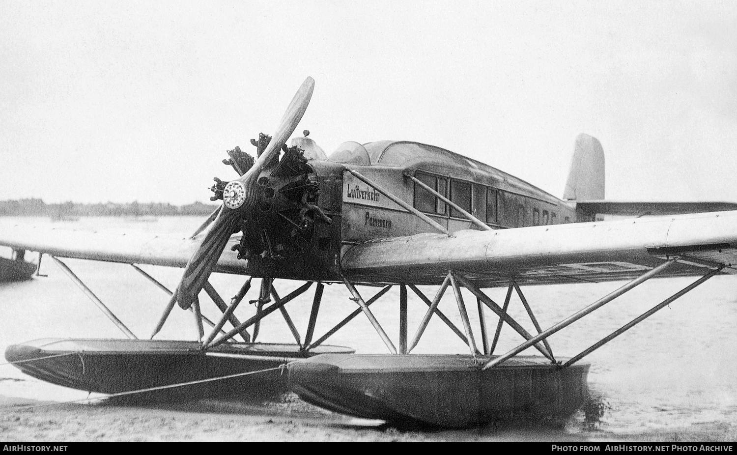 Aircraft Photo of D-925 | LFG V.61 | Luftverkehr Pommern | AirHistory.net #414569