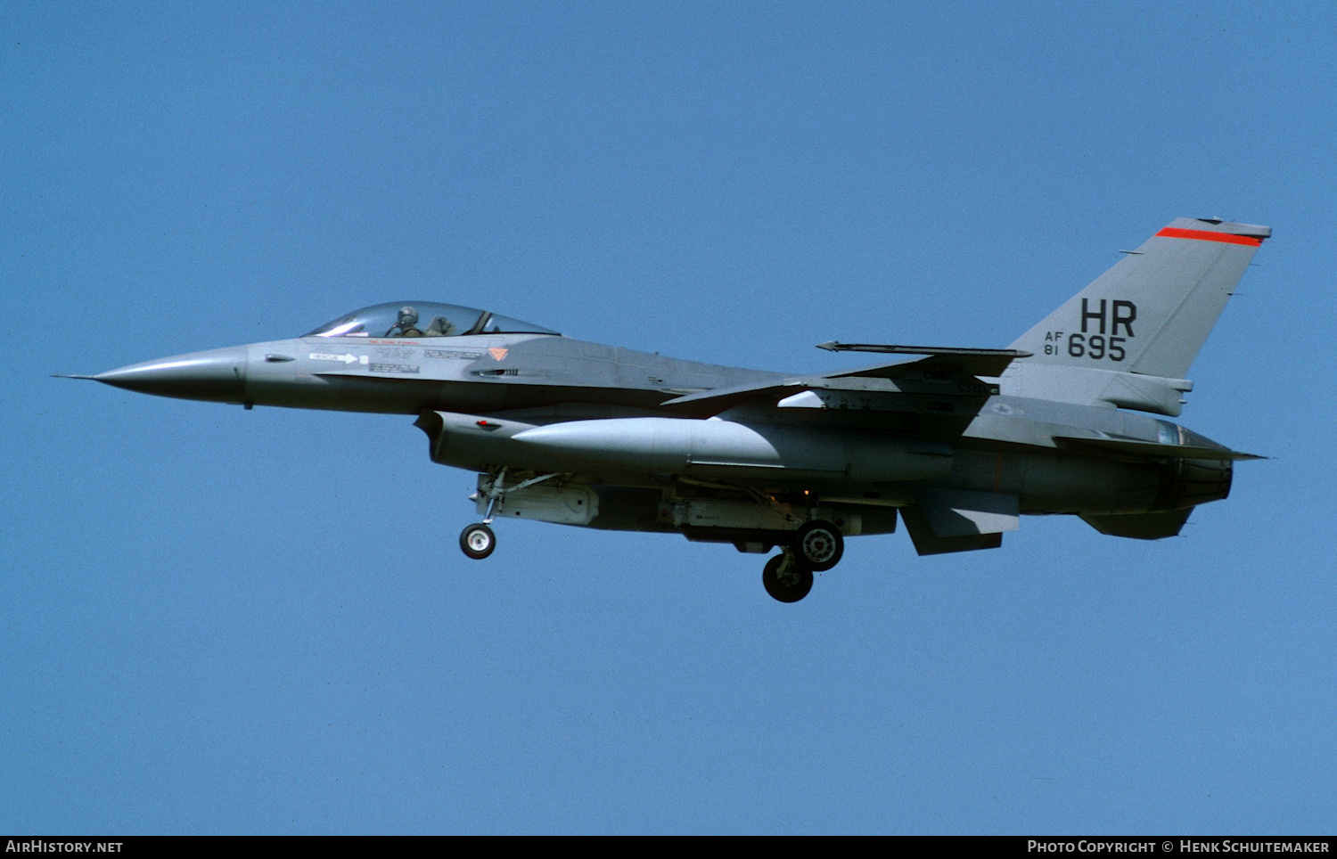 Aircraft Photo of 81-0695 / AF81-695 | General Dynamics F-16A Fighting Falcon | USA - Air Force | AirHistory.net #414575