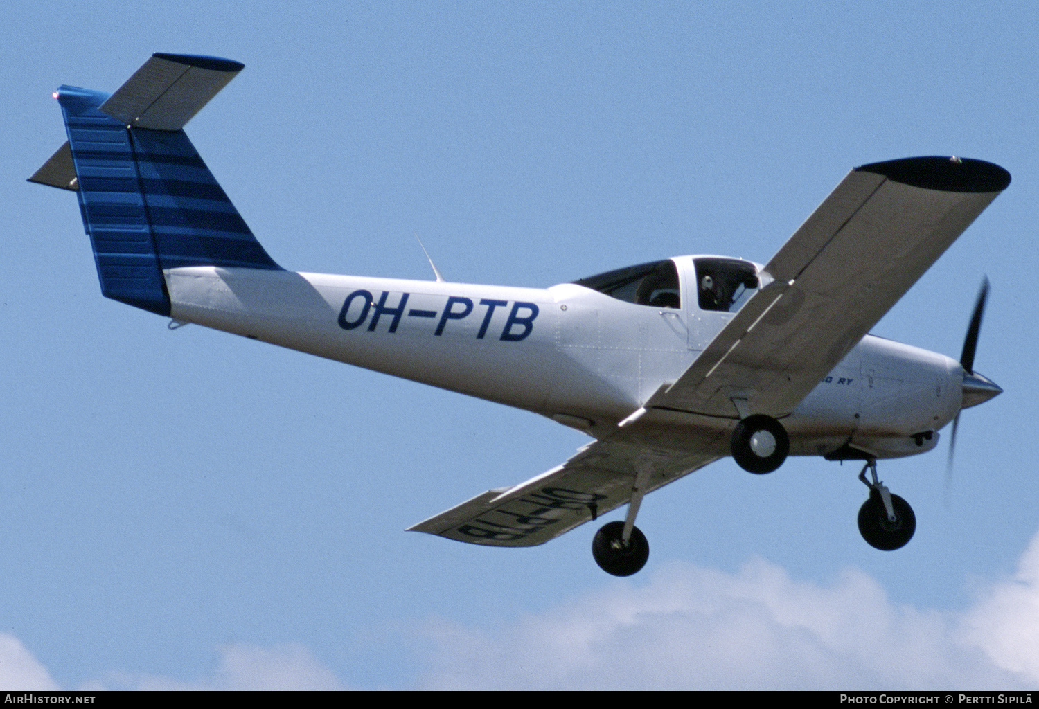 Aircraft Photo of OH-PTB | Piper PA-38-112 Tomahawk | Finnairin Lentokerho | AirHistory.net #414601
