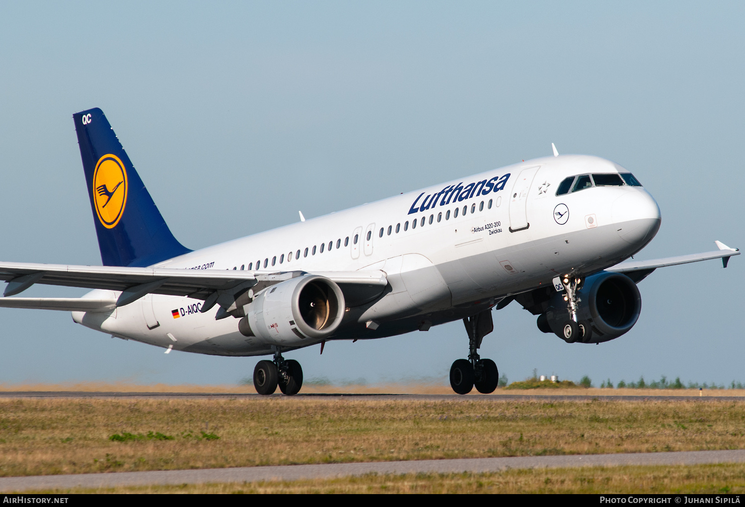 Aircraft Photo of D-AIQC | Airbus A320-211 | Lufthansa | AirHistory.net #414609