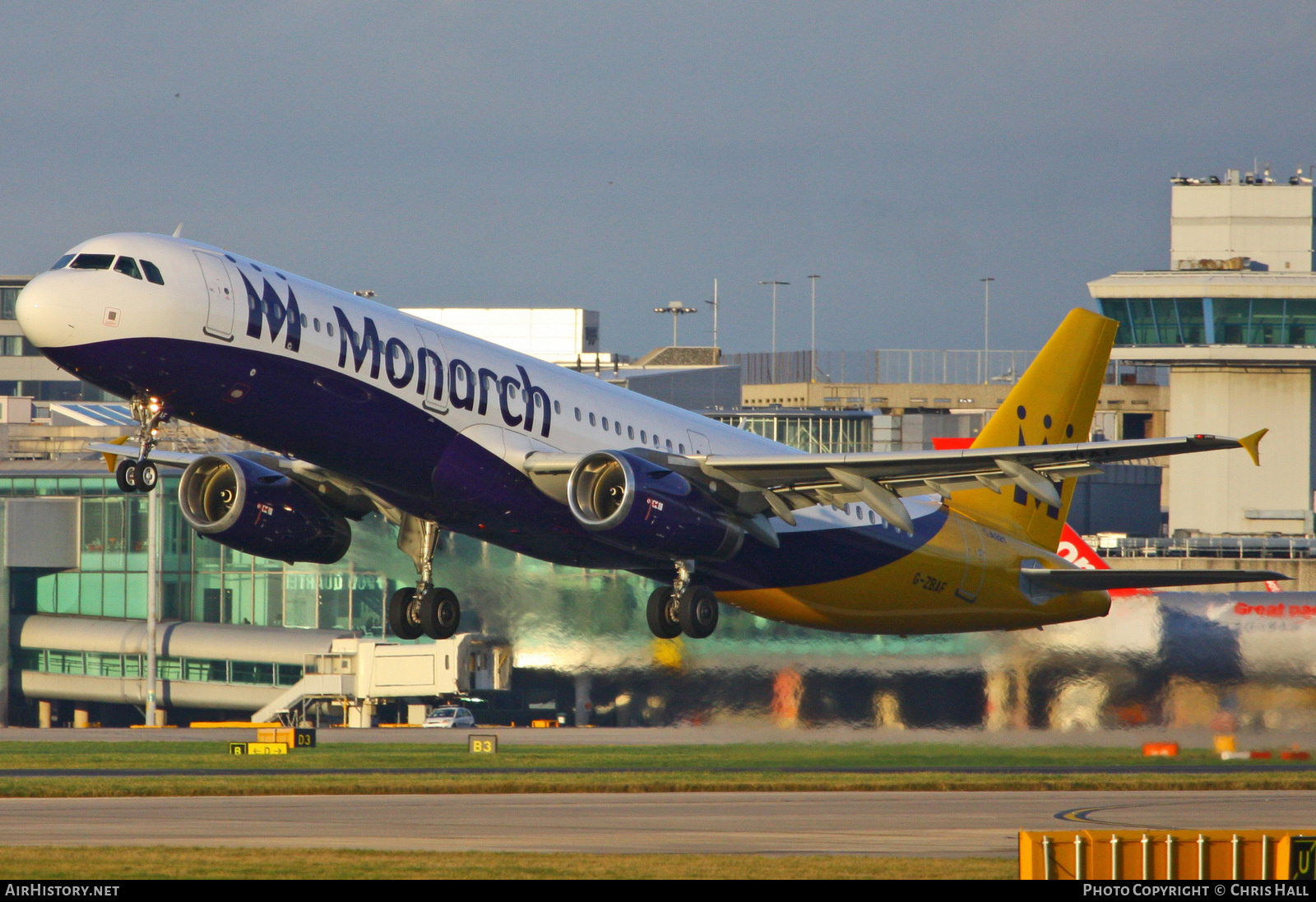Aircraft Photo of G-ZBAF | Airbus A321-232 | Monarch Airlines | AirHistory.net #414714