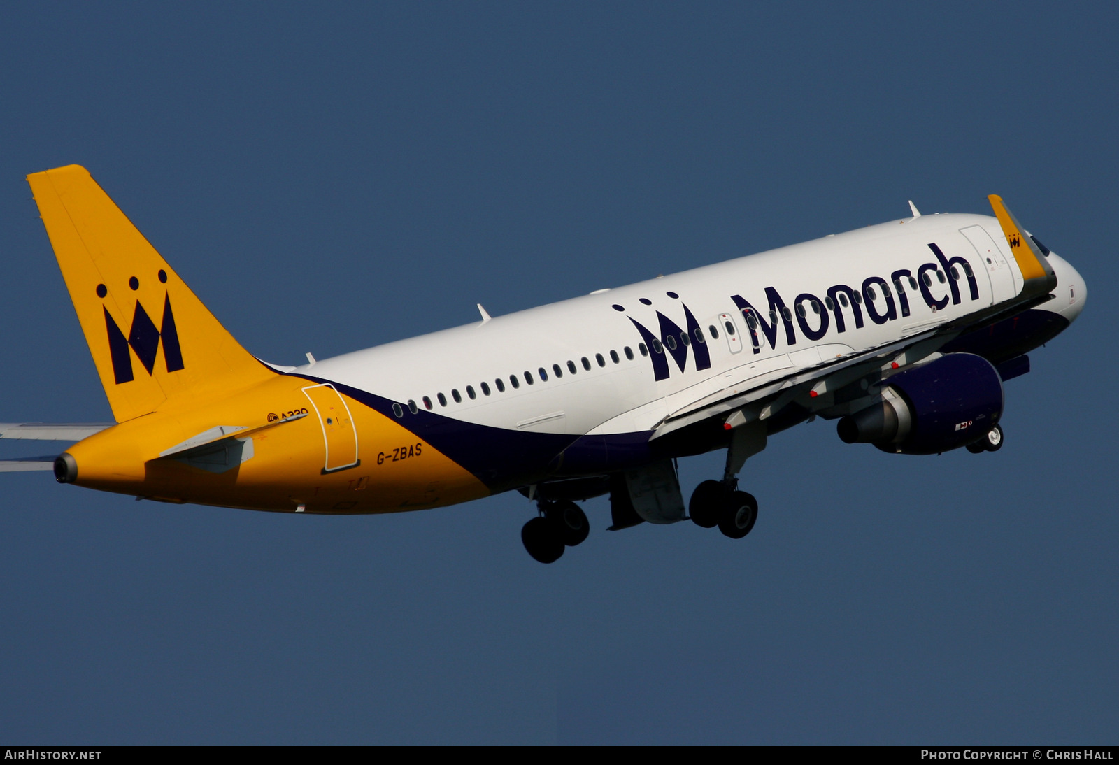 Aircraft Photo of G-ZBAS | Airbus A320-214 | Monarch Airlines | AirHistory.net #414738