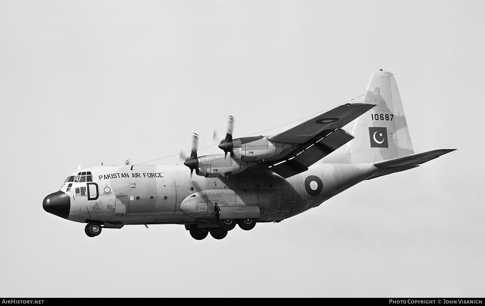 Aircraft Photo of 10687 | Lockheed C-130E Hercules (L-382) | Pakistan - Air Force | AirHistory.net #414756