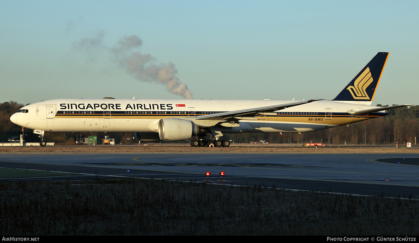 Aircraft Photo of 9V-SWU | Boeing 777-312/ER | Singapore Airlines | AirHistory.net #414797