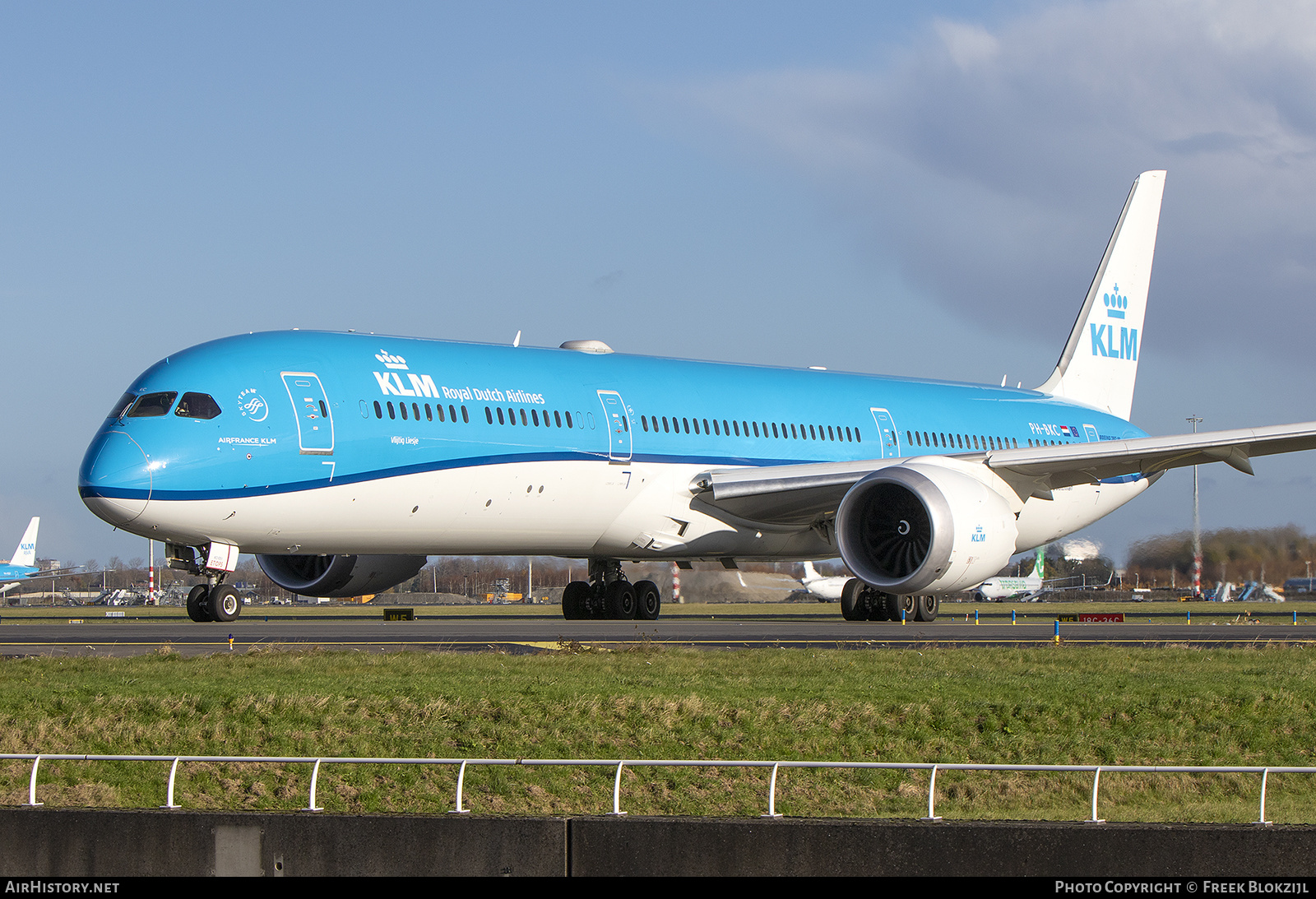 Aircraft Photo of PH-BKC | Boeing 787-10 Dreamliner | KLM - Royal Dutch Airlines | AirHistory.net #414948