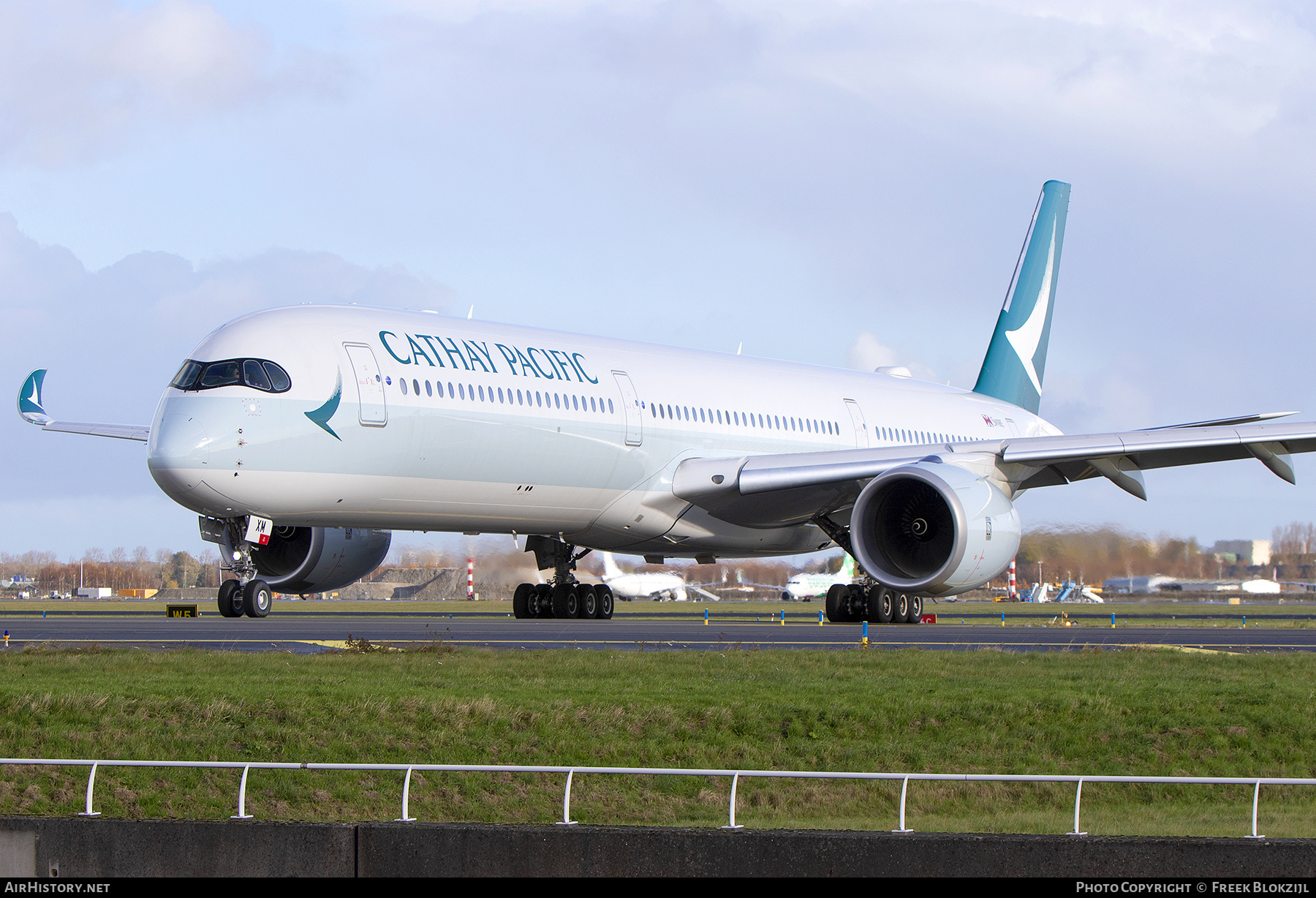 Aircraft Photo of B-LXM | Airbus A350-1041 | Cathay Pacific Airways | AirHistory.net #414949