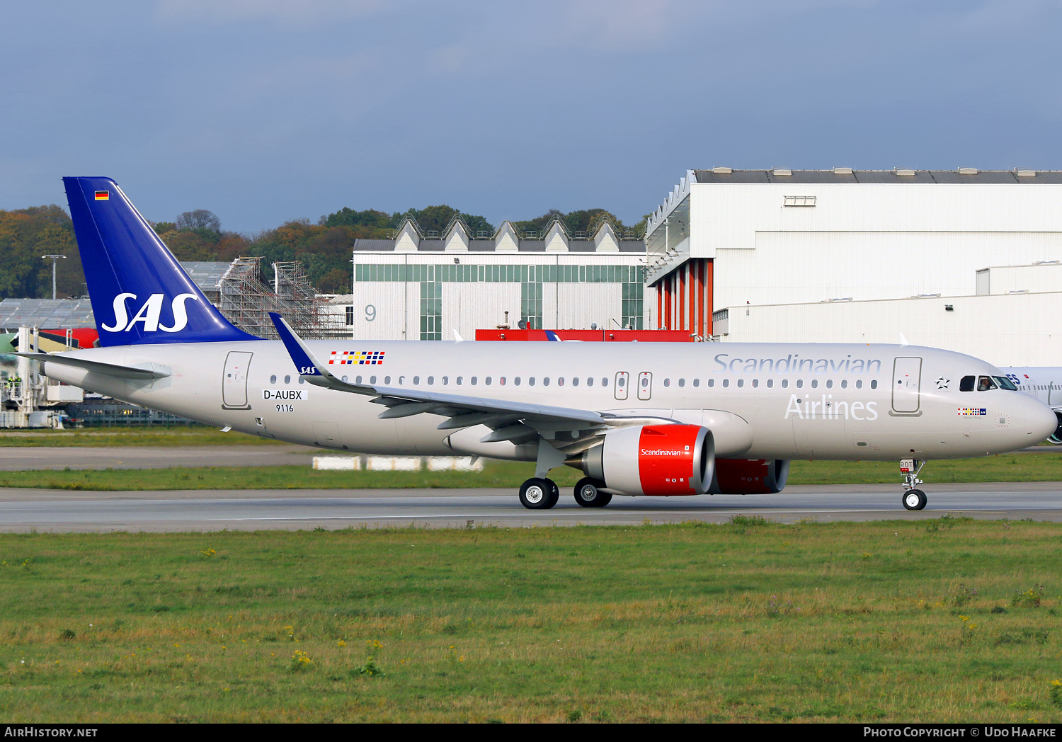 Aircraft Photo of D-AUBX / SE-ROT | Airbus A320-251N | Scandinavian Airlines - SAS | AirHistory.net #414950