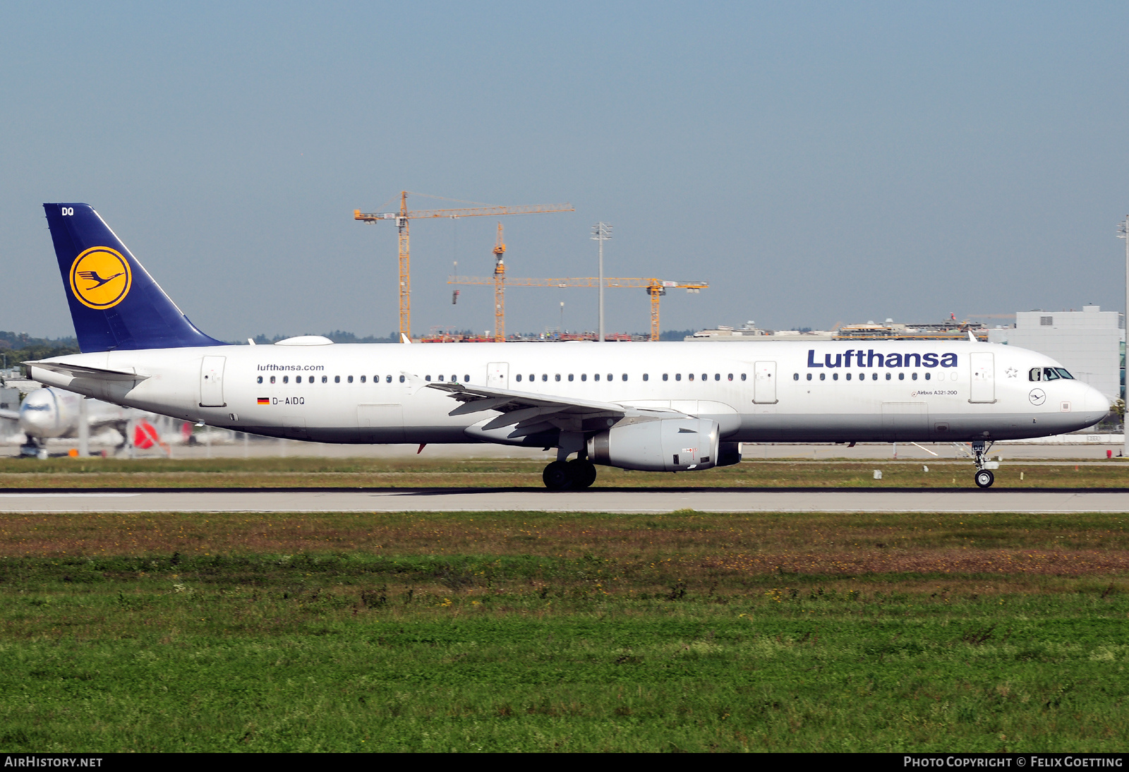 Aircraft Photo of D-AIDQ | Airbus A321-231 | Lufthansa | AirHistory.net #414975