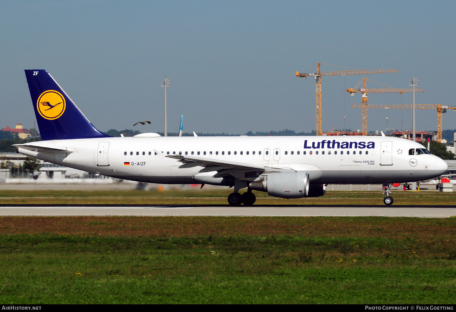 Aircraft Photo of D-AIZF | Airbus A320-214 | Lufthansa | AirHistory.net #414985