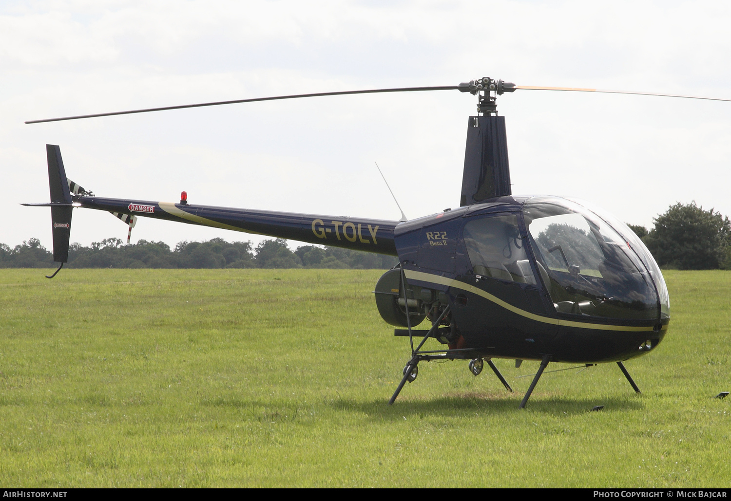 Aircraft Photo of G-TOLY | Robinson R-22 Beta | AirHistory.net #414989