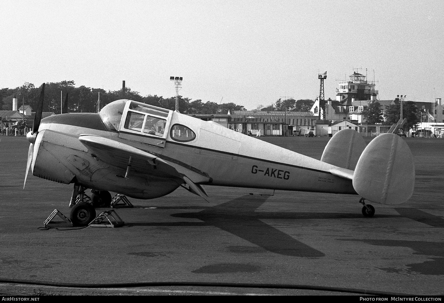 Aircraft Photo of G-AKEG | Miles M.65 Gemini 3C | AirHistory.net #414997